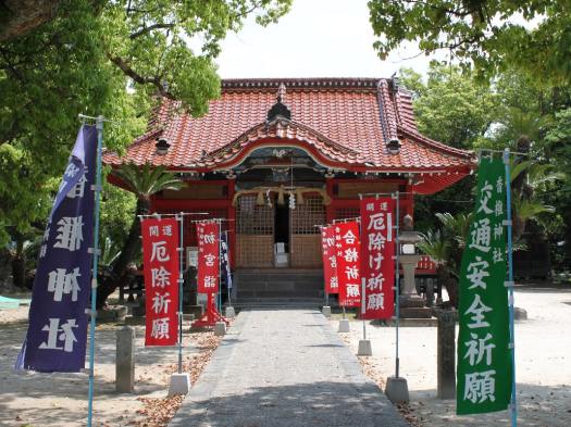 香椎神社