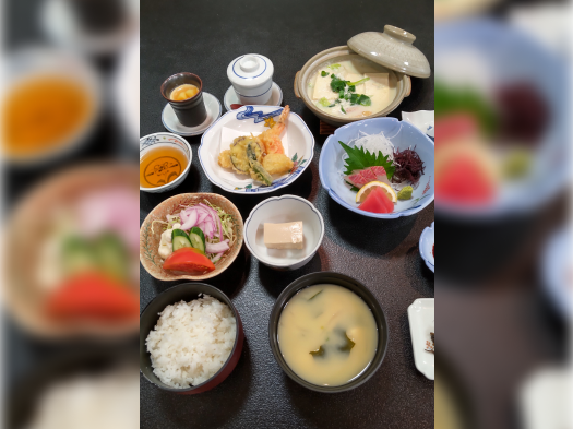 家督屋　昼食　※イメージ